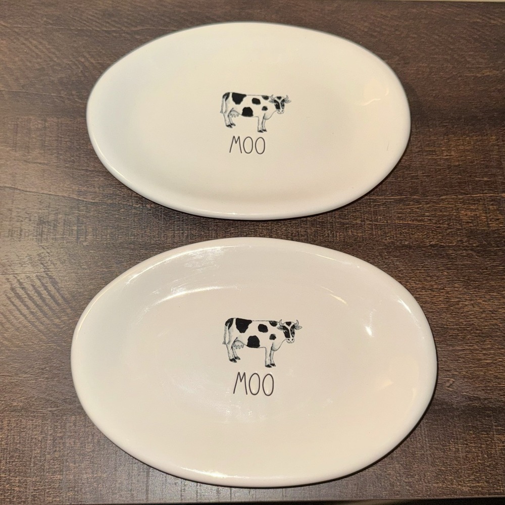 2 Rae Dunn Magenta Farmline Plates Moo 8" Cow Oval Dish Appetizer Plate Set